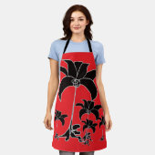 ブラック フローラル レッド エプロン (着用した状態)