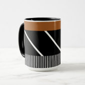 ブラック、ブラウン、ホワイトのマグカップ – シックなストライプ マグカップ (正面左)