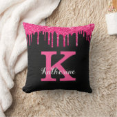 ブラック・ホガーリーット・ピンク・グリッター・ドリップス・モノグラム名 クッション (ブランケット)