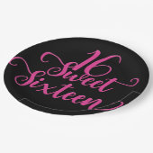 ブラック&ホットピンクスウィート16誕生日パーティー ペーパープレート (アングル)