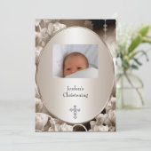 ブラック＆ホワイトの花の写真フレーム 洗礼 招待状 (スタンド正面)