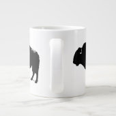 ブラック&ホワイトアポップ・アートのートバッファローバイソン ジャンボコーヒーマグカップ (裏面)