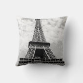 ブラック&ホワイトエッフェルタワーパリトラベル クッション (裏面)
