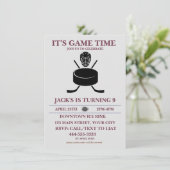 ブラック&ホワイトカスタマイズアイスホッケー誕生日テーマ 招待状 (スタンド正面)