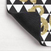 ブラック&ホワイト三角形ガールボスフェイク金ゴールド事務所 マウスパッド (コーナー)