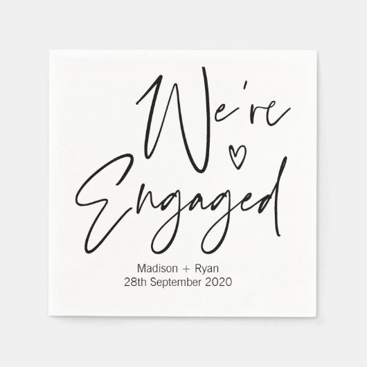 ブラック&ホワイト我々は婚約した婚約パーティ・デコール スタンダードカクテルナプキン (正面)