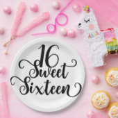 ブラック&ホワイト甘い16誕生日パーティー ペーパープレート (パーティー)