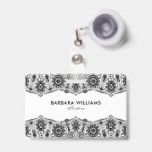 ブラック&ホワイト華美レー縁どス バッジ (Front with Retractable)