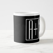 ブラック&ホワイト |カップルイニシャル ジャンボコーヒーマグカップ (正面右)