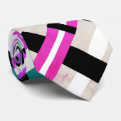 ブラック、ホワイト、グリーン、ピンクのパターモダンン ネクタイ (ロール)