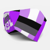 ブラック、ホワイト、グレー、パープルのプレイドモダン ネクタイ (ロール)