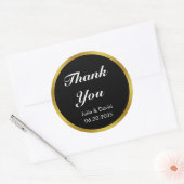 ブラック・ホワイト・ゴールドの結婚式の日付と名前ステッカー ラウンドシール (封筒)