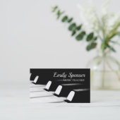 ブラック&ミニマルホワイトピアノ鍵名刺 名刺 (スタンド正面)