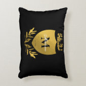 ブラック&金ゴールド王室のエンブレムシールドモノグラム アクセントクッション (正面(垂直))