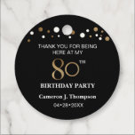 ブラック&金ゴールド紙吹雪80th Birthday Party フェイバータグ<br><div class="desc">金ゴールドと白い紙吹雪のドットを黒に付けたこのメッセージカードは、80歳の誕生日のお祝いパーソナライズされたの詳細で簡単に行うことができる。金ゴールドとブラックテーマの80歳のマイルストーンはモダンとエレガントの両方。このギフトラベルは、お客様への好意、贈り物、贈り物に使用する。</div>