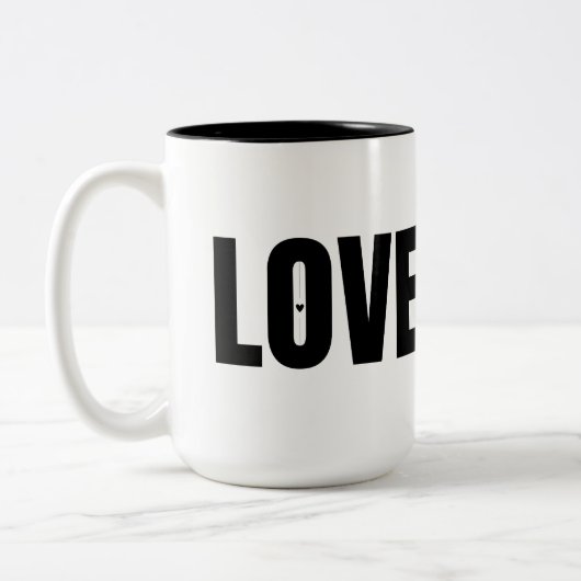 ブラックLOVEタイポグラフィ ツートーンマグカップ (左)
