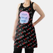 ブラックLOVEトレンディー白黒 エプロン (インサイチュ)