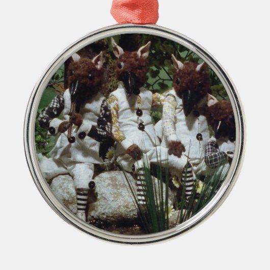 ブラッドティーとレッドストリングからオークの住人 メタルオーナメント (正面)