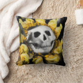 ブラッドティーと赤紐スカルひまわり枕 クッション (ブランケット)