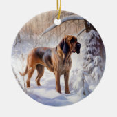 ブラッドハウンドが雪のクリスマスを過ごす セラミックオーナメント (正面)