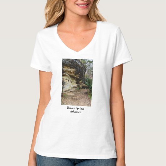 ブラフ並みの歩道 Tシャツ (正面)