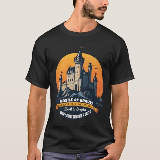 ブラブの城:冒険のロックを解除 Tシャツ (正面)