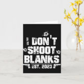 ブランクは撃たない 2023年設立、パパに昇格、 カード (黄色い花)