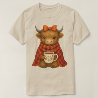 ブランケットにくるまったハイランド・カウのコーヒータイム – あったかファル Tシャツ