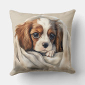 ブランケットの下のキャバリエールキングチャールズスパニエル犬子犬 クッション (裏面)