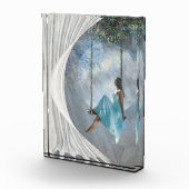 ブランコに青いドレスを着た女性 フォトブロック (右)