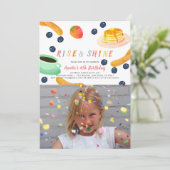 ブランチパンケーキPJ水彩子供の写真誕生日 招待状 (スタンド正面)