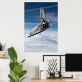 ブラン宇宙往還機が雲を抜ける ポスター (ホームオフィス)