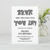 ブラ入った?ダブル文字10代のボーイ誕生日 招待状 (スタンド正面)