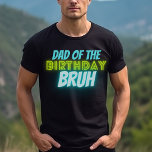 ブラ誕生日ペアレントおもしろいネオングローブルーグリーン Tシャツ<br><div class="desc">文字カスタム"パパの"誕生日ブー少年の誕生日デザインネオンと鮮やかな緑と青の明るい色。</div>
