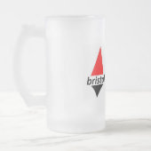 ブリストルのヨットによって曇らされるマグ フロストグラスビールジョッキ (左)