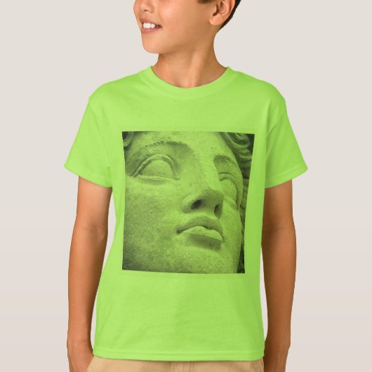 ブリタニアは Tシャツ (正面)
