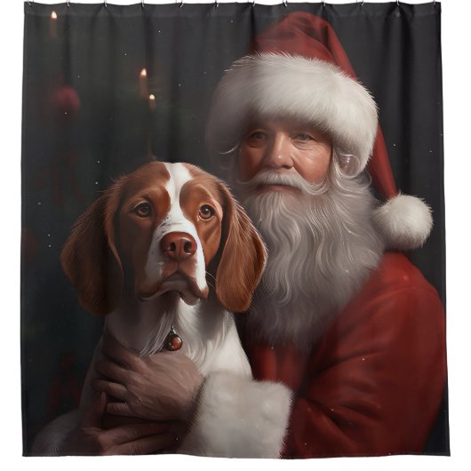 ブリタニースパニエル犬とサンタクロースのクリスマス シャワーカーテン (正面)