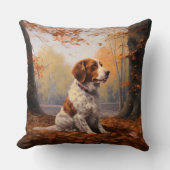 ブリタニースパニエル犬イン紅葉秋インスパイア クッション (正面)