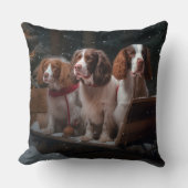 ブリタニースパニエル犬スノウィースリークリスマスデコール クッション (正面)