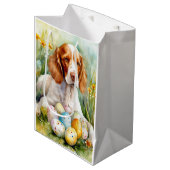 ブリタニースパニエル犬ドッグとイースターエッグホリデー ミディアムペーパーバッグ (正面アングル)