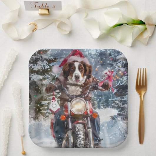 ブリタニースパニエル犬ドッグオートバイクリスマスに乗る ペーパープレート (ウェディング)