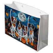 ブリタニースパニエル犬ハロウィン不気味 ラージペーパーバッグ (裏面アングル)