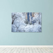 ブリダルヴェールの下の木々の新しい雪 キャンバスプリント (インサイチュ (ウッドフロア))