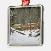 ブリッジアットウクサチ メタルオーナメント (左)