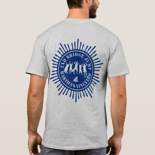 ブリッジジャンプ – マーサズヴィンヤードターナラウンドティー Tシャツ (裏面)