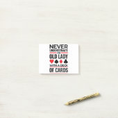 ブリッジプレーヤー決してオールドレディーカードを過小評価しない ポストイット (デスク上)