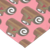 ブリティッシュクリスマスケーキユール（キリスト降誕祭）ログホリデーパーティー テーブルクロス (アングル)