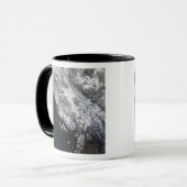 ブリティッシュコロンビア州の霧と雪 マグカップ (正面左)