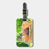 ブリティッシュパーソナライズされたショートヘア猫オンオレンジソファ ラゲッジタグ (正面縦)