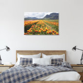 ブリティッシュ・コロンビア州アガシーの近くのチューリップ・ファーム。 キャンバスプリント (インサイチュ (寝室))